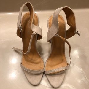 High heel sandals
